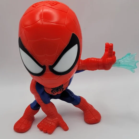Bop It! Marvel Spider-Man Edition Family Party Game for Kids and Adults, 1+ Players